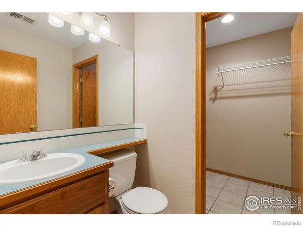 2421 Maplewood Circle W, Longmont CO 80503