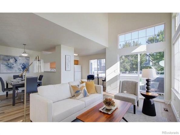 805 Summer Hawk Drive 27, Longmont CO 80504