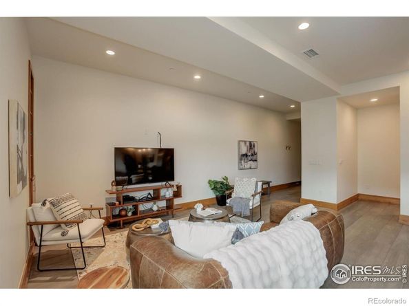 1077 Canyon Boulevard 211, Boulder CO 80302