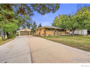 300 S Simms Street, Lakewood CO 80228