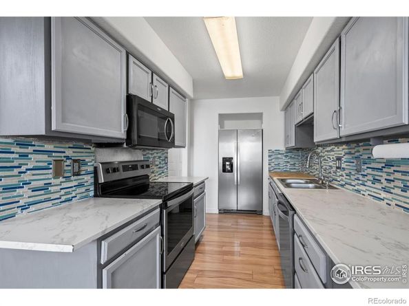 546 Ridgeview Drive, Louisville CO 80027