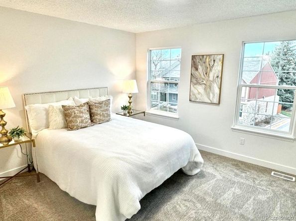 8002 S Columbine Court, Centennial CO 80122