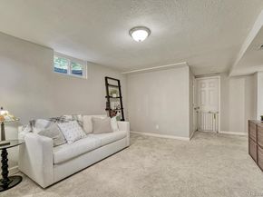 4252 S Logan Street, Englewood CO 80113