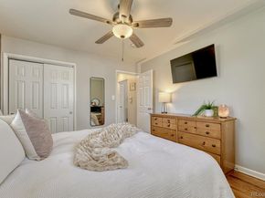 4252 S Logan Street, Englewood CO 80113