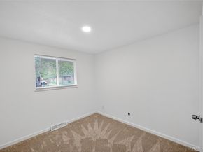 941 S Ironton Street, Aurora CO 80012