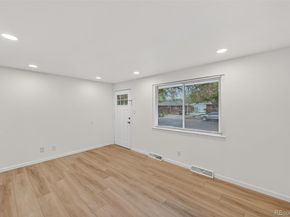 941 S Ironton Street, Aurora CO 80012