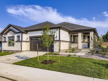 834 W 128th Place