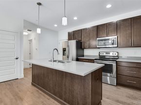 19570 E Sunset Circle, Aurora CO 80015