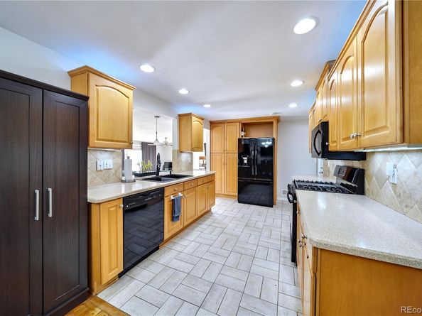 6616 S Lincoln Street, Centennial CO 80121
