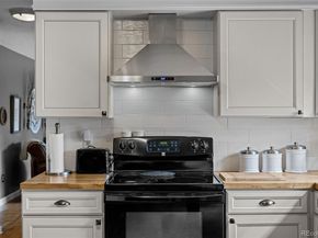 1068 S Norfolk Street, Aurora CO 80017