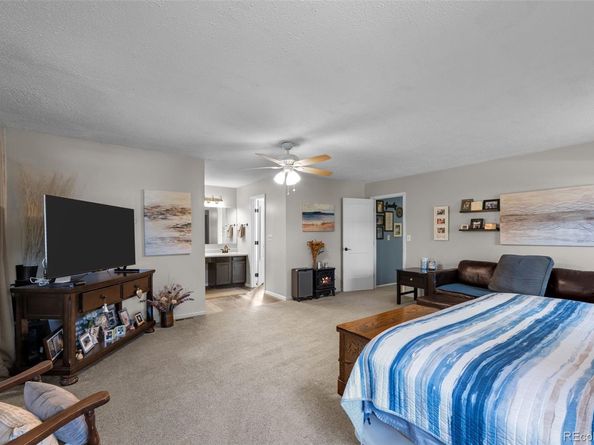 1068 S Norfolk Street, Aurora CO 80017