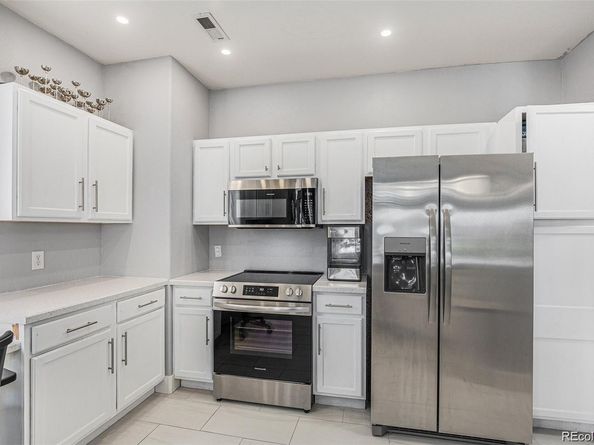 8940 Fox Drive 201, Denver CO 80260