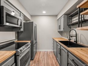 Undisclosed Address #6775337, Aurora CO 80011