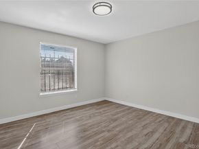 15350 E Arizona Avenue 106, Aurora CO 80017