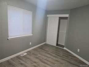922 S Dearborn Way 2, Aurora CO 80012