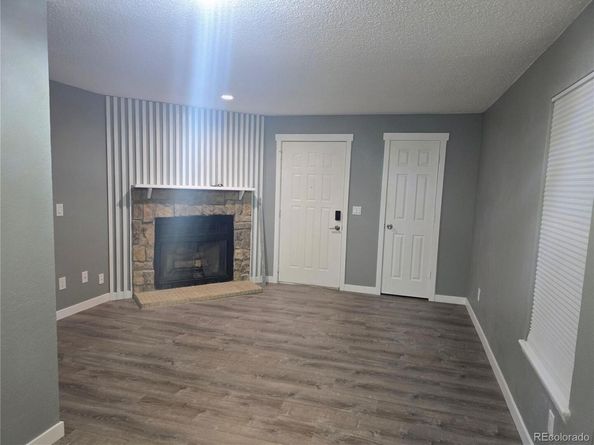 922 S Dearborn Way 2, Aurora CO 80012
