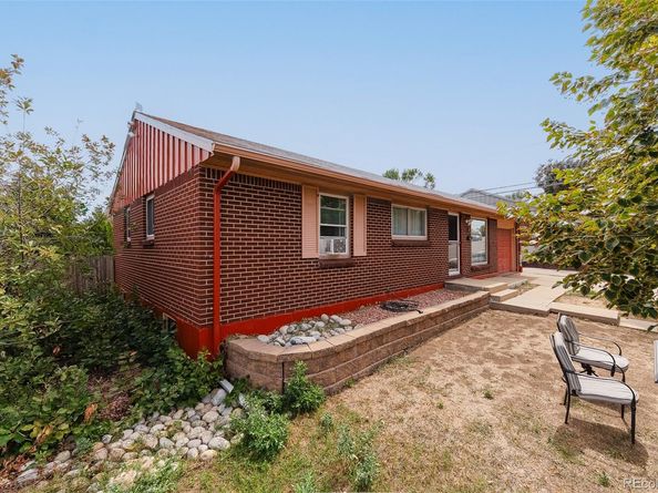 8382 Navajo Street, Denver CO 80221