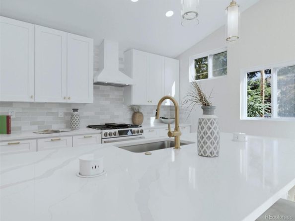 2060 S Washington Street, Denver CO 80210