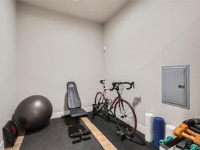 6618 E Lowry Boulevard 307, Denver CO 80230