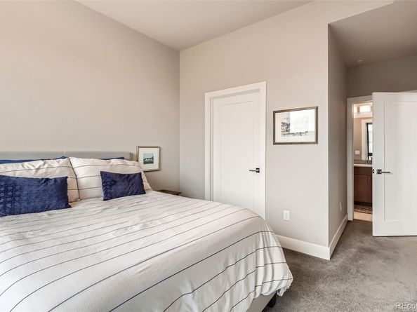 6618 E Lowry Boulevard 307, Denver CO 80230