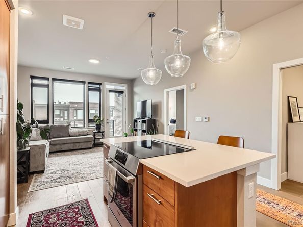 6618 E Lowry Boulevard 307, Denver CO 80230