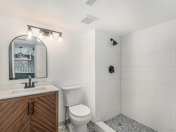 1649 S Ivory Circle E, Aurora CO 80017