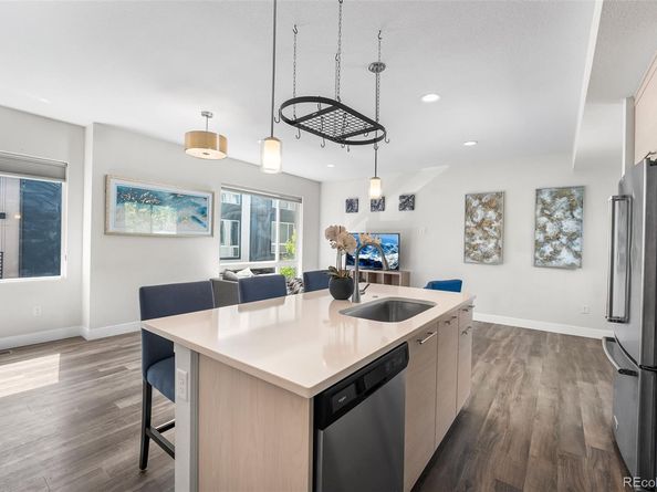 5642 W 10th Place, Lakewood CO 80214