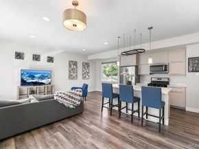 5642 W 10th Place, Lakewood CO 80214