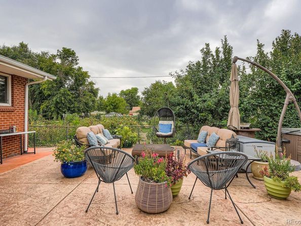 355 Gray Street, Lakewood CO 80226