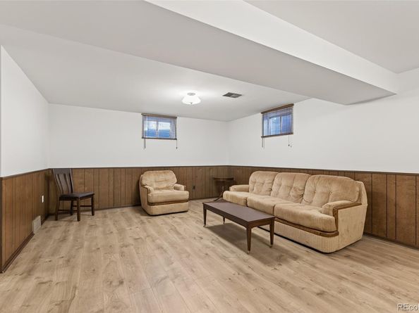 2555 Lewis Court, Lakewood CO 80215