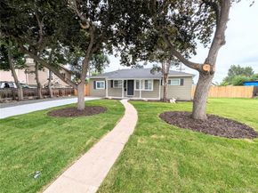1150 S Taos Way, Denver CO 80223