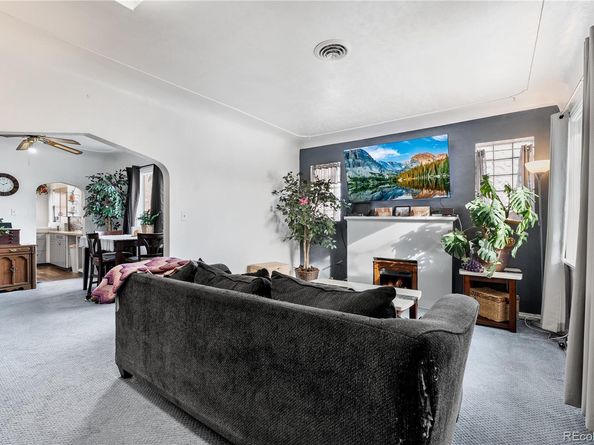 6145 W 38th Avenue, Wheat Ridge CO 80033
