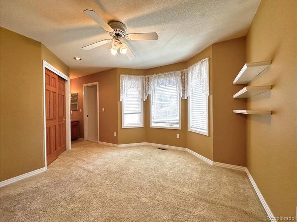 8461 Pawnee Lane, Niwot CO 80503