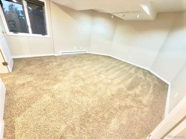 8461 Pawnee Lane, Niwot CO 80503