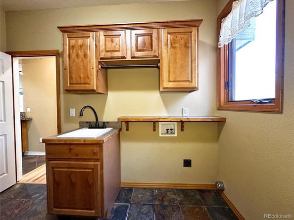 8461 Pawnee Lane, Niwot CO 80503