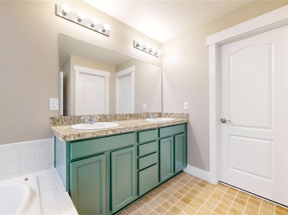 11768 Idalia Street, Commerce City CO 80022