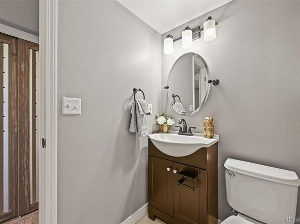11133 W 17th Avenue 105, Lakewood CO 80215