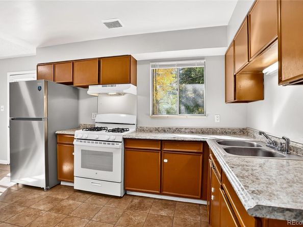 489 Toledo Street, Aurora CO 80011