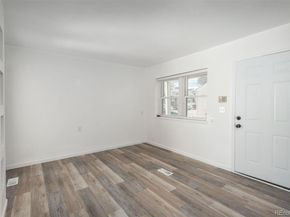 961 S Pitkin Court, Aurora CO 80017