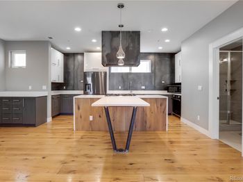 2724 Federal Boulevard