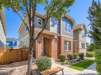 366 Dallas Street