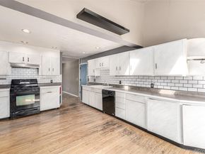 40 Dover Street, Lakewood CO 80226