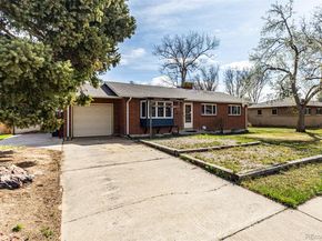 40 Dover Street, Lakewood CO 80226