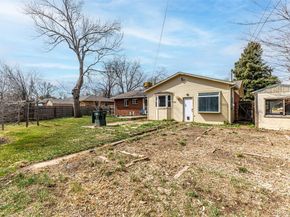 40 Dover Street, Lakewood CO 80226