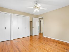 926 S Robb Way, Lakewood CO 80226