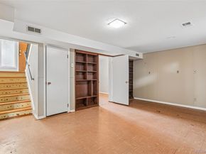 926 S Robb Way, Lakewood CO 80226