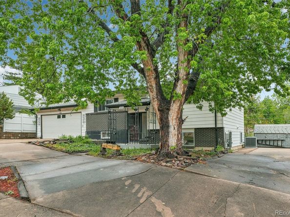 926 S Robb Way, Lakewood CO 80226