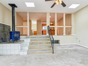 926 S Robb Way, Lakewood CO 80226