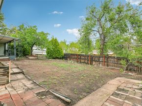 926 S Robb Way, Lakewood CO 80226
