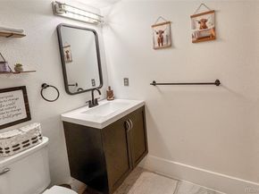 10527 Routt Lane, Broomfield CO 80021